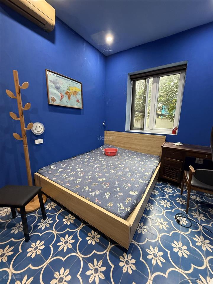 Cho thuê nhà nguyên căn ven sông đuống full nội thất 10' tới nhà hát lớn 16 tr/tháng.