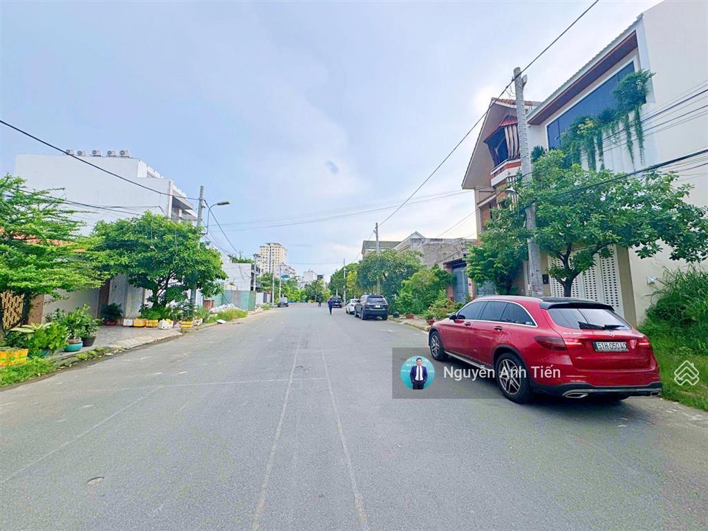Đất mặt tiền đường 20m  sau lưng tttm gigamall phạm văn đồng  không có lô thứ 2