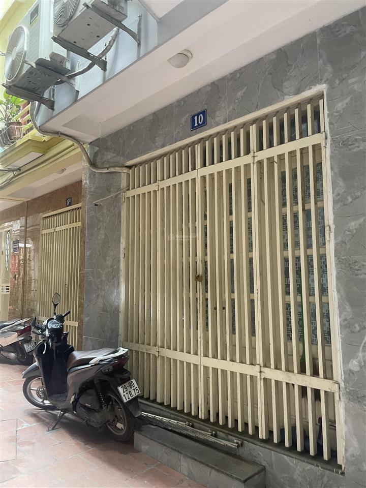 Bán nhà ngõ 33 phố vĩnh phúc, 5 tầng, 48m2, mặt tiền 4m, giá nhỉnh 12,9 tỷ có thương lượng