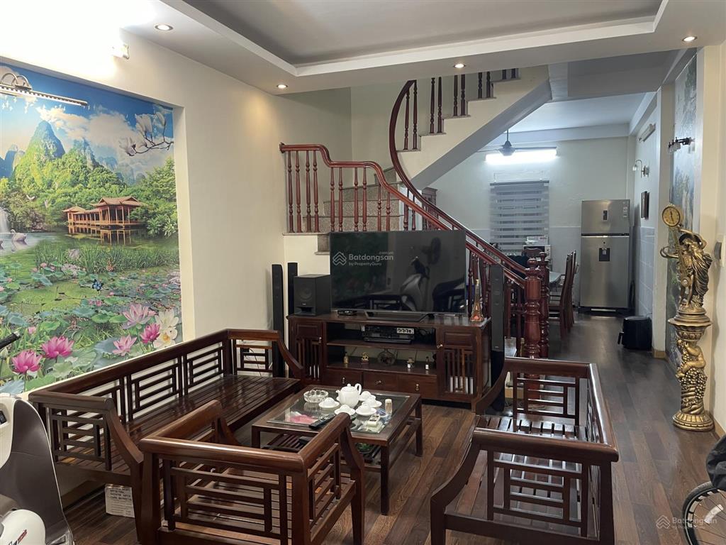 Bán nhà ngõ 33 phố vĩnh phúc, 5 tầng, 48m2, mặt tiền 4m, giá nhỉnh 12,9 tỷ có thương lượng