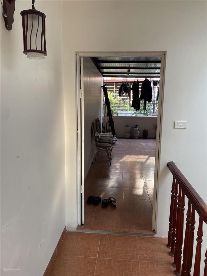 Bán nhà ngõ 33 phố vĩnh phúc, 5 tầng, 48m2, mặt tiền 4m, giá nhỉnh 12,9 tỷ có thương lượng