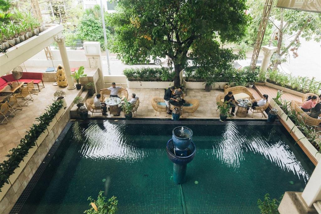 Biệt thự sân vườn cho nhà thô, thích hợp nhà hàng, trường học, phòng khám
