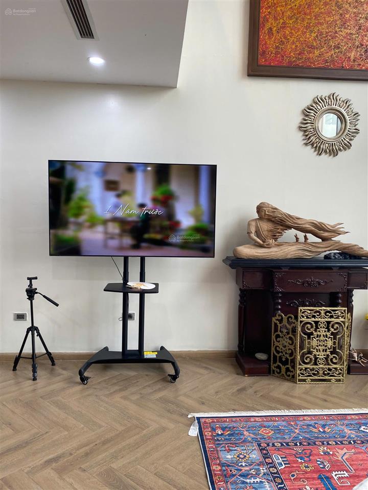 Bán duplex sân vườn sky oasis ecopark 252m sử dụng full nội thất dòng tiền 35tr/tháng