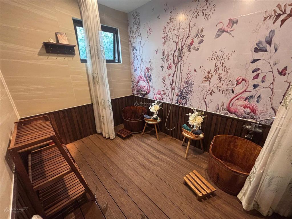 Bán duplex sân vườn sky oasis ecopark 252m sử dụng full nội thất dòng tiền 35tr/tháng