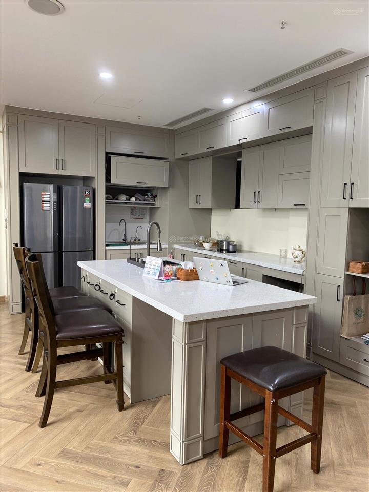 Bán duplex sân vườn sky oasis ecopark 252m sử dụng full nội thất dòng tiền 35tr/tháng