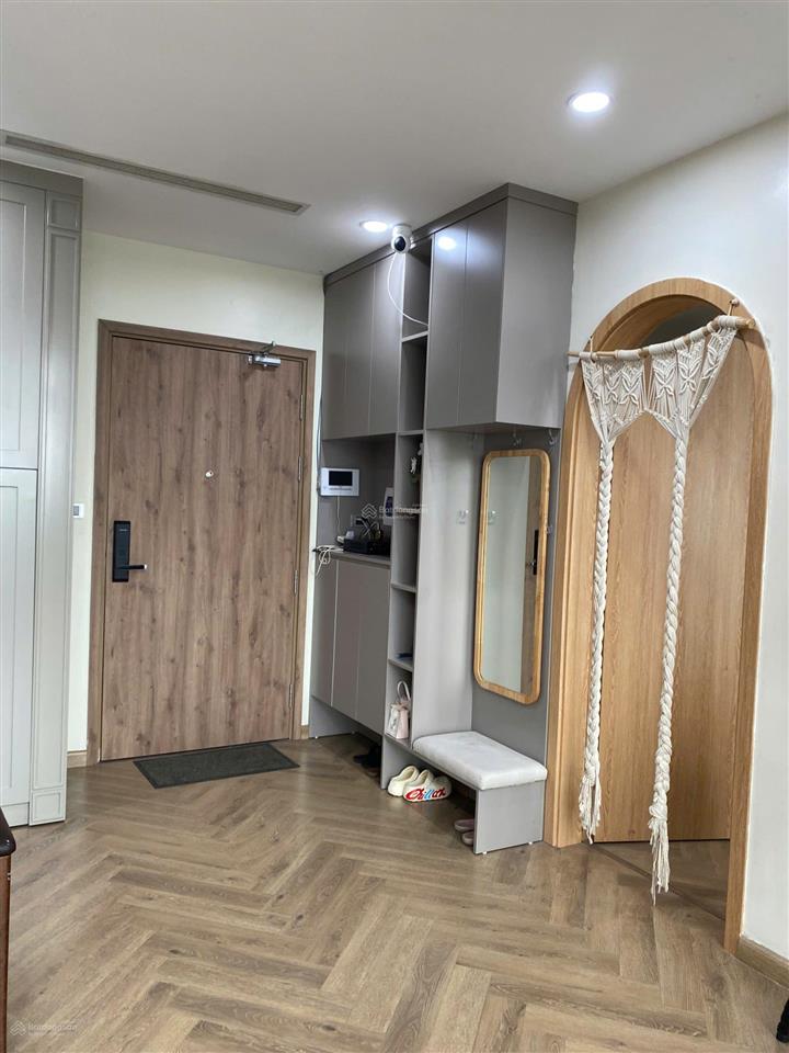 Bán duplex sân vườn sky oasis ecopark 252m sử dụng full nội thất dòng tiền 35tr/tháng