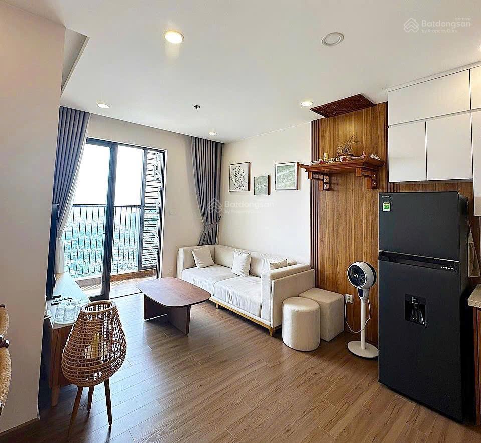 Mời thuê căn 2 ngủ 2 vs full nội thất siêu đẹp