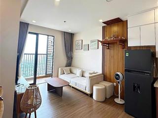 Mời thuê căn 2 ngủ 2 vs full nội thất siêu đẹp