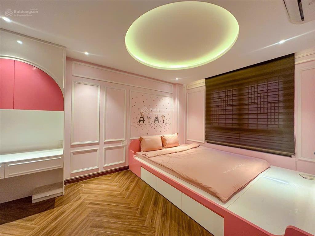 Bán gấp biệt thự cao cấp full nội thất tp mới bình dương