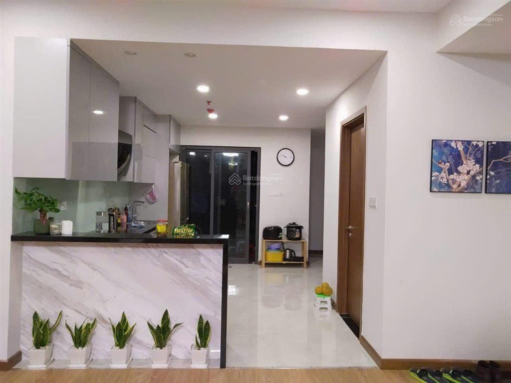Chủ nhà gửi bán căn hộ chung cư cao cấp discovery 302 cầu giấy, có slot xe.  0906 241 ***