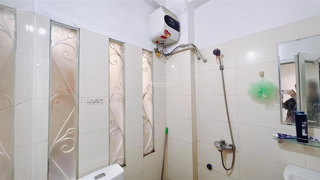 Cho thuê phòng trọ ngõ 196 khương đình thanh xuân hà nội phòng điều hòa nóng lạnh máy giặt đầy đủ.