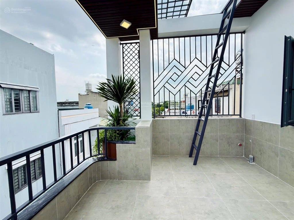 Nhà mới mtnb lê lâm, 5x19m, đúc 3.5 tấm 4pn, 5wc, sổ thượng