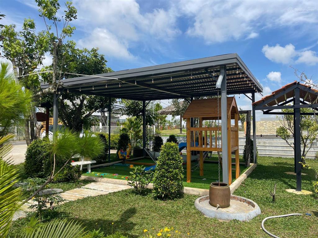 Nhà vườn ven đà lạt 40m mặt tiền view trực diện sông đa nhim