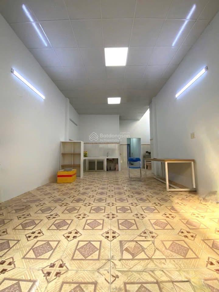 7,5 tỷ  90m2  phù hợp xây chdv hoặc nhà ở ngay khu cư xá bình thới (5x18m) cách mặt tiền chỉ 20m
