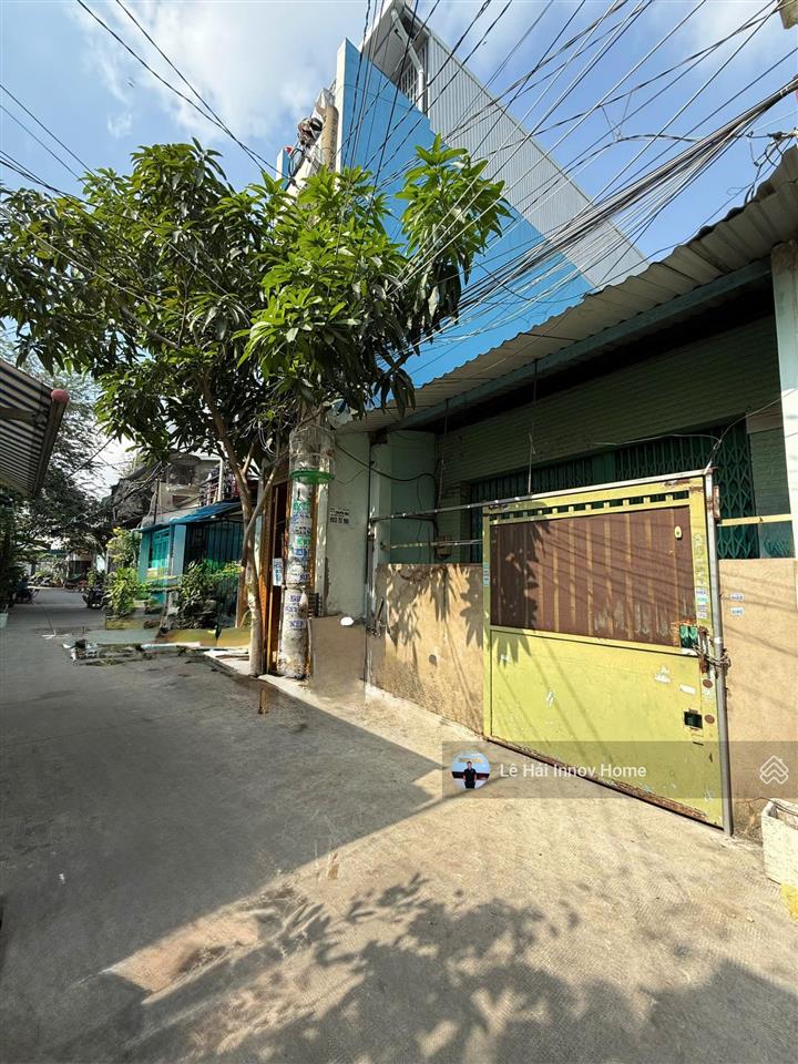6.35 tỷ  (4,4x16m, 72m2)  xe hơi đậu trong nhà ngay chợ phú lâm giáp quận 11  chốt nhanh