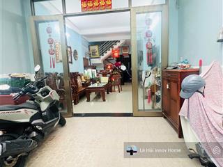 9.8 tỷ  (4x17m, 3 tầng, sân thượng) nhà mới ở liền ngay lạc long quân gần bình thới  đường 7m