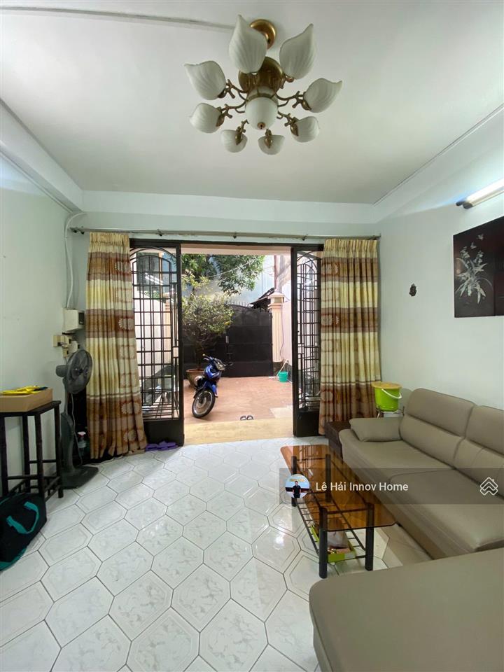 10 tỷ  hạ giá bán gấp  351 lê đại hành (4x22m, 86,4m2  3 tầng)  xe hơi vào nhà