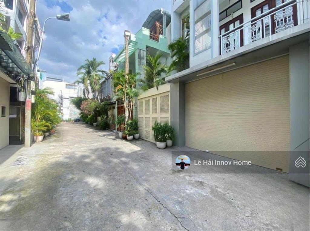 8,8 tỷ  đúng 100% thông tin  351 lê đại hành (4x17m, 3 tầng)  hẻm xe tải tới nhà