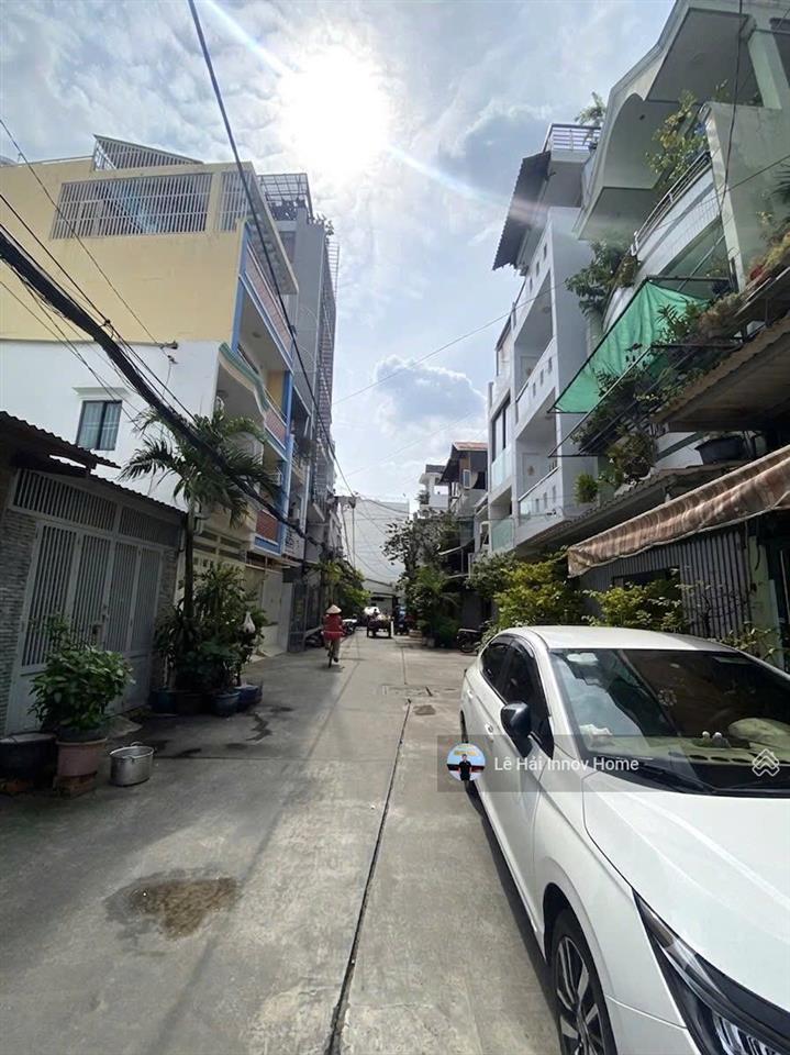 8.5 tỷ  giá đầu tư  (5x22m, 110m2) ngay minh phụng  hồng bàng quận 11  hẻm xe tải tới nhà