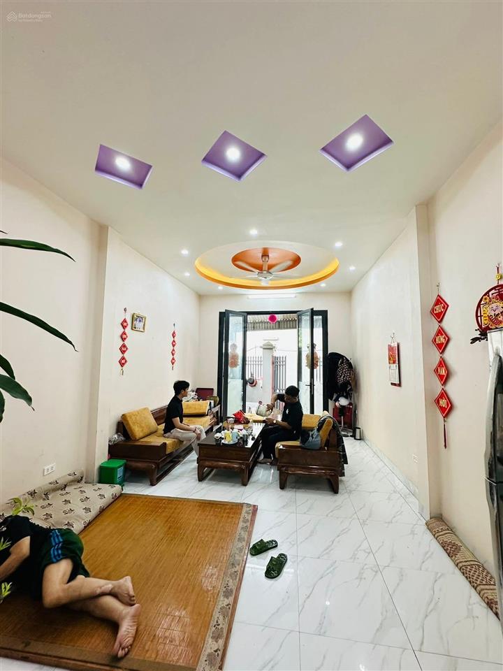 Bán nhà đẹp dân xây 56m2 ,4 tầng, ngõ 1022 quang trung, dường rộng, gần ô tô, ở ngay, hơn 9 tỷ