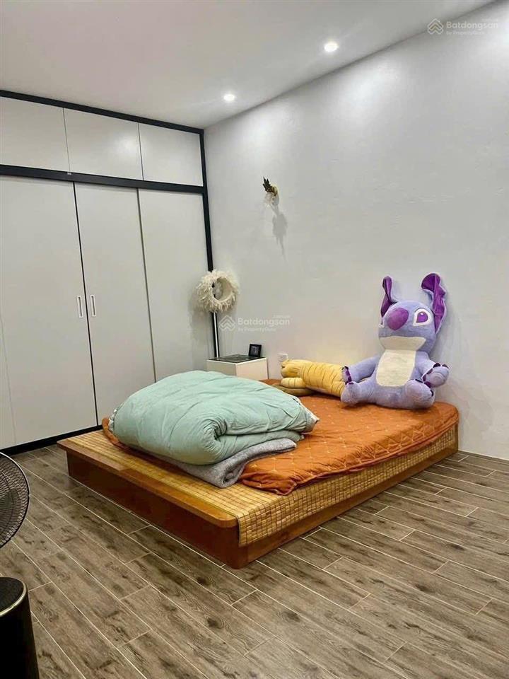 Bán gấp nhà đẹp yên nghĩa dân xây, 91m2, mặt tiền 6m, gần chợ, vành đai 4, giá chỉ 10,9 tỷ