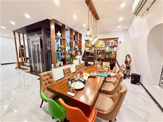 Bán gấp luis city đại mỗ 96m, 6 tầng, thang máy nhập khẩu, nội thất cao cấp, ô tô dừng đỗ