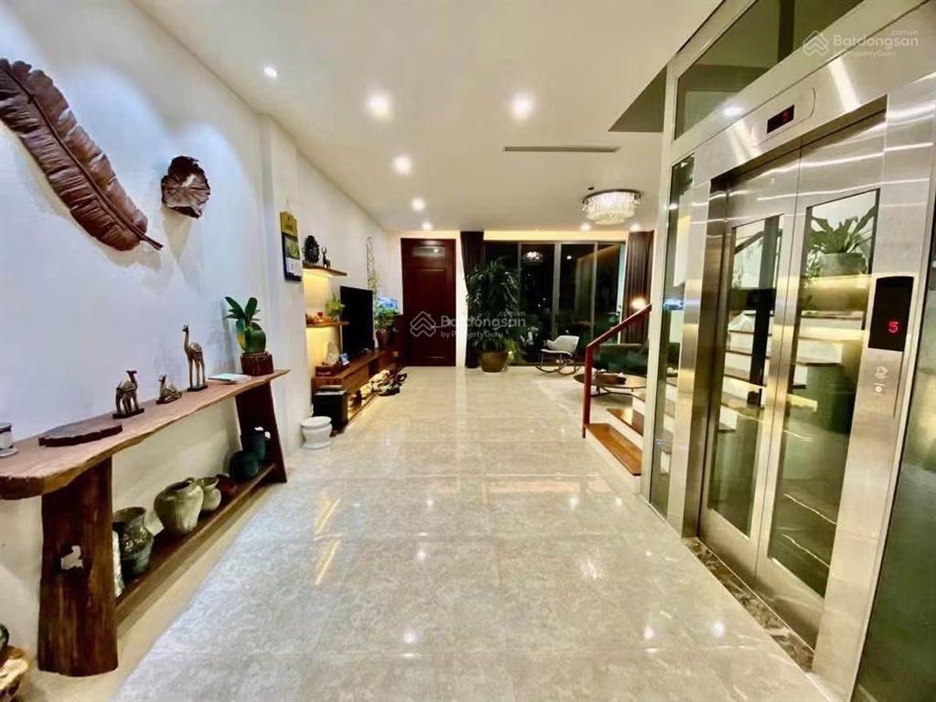 Louis city đại mỗ 105m, 5 tầng xây thô, ô tô tránh đỗ, 2 thoáng, ở sướng kinh doanh, nhỉnh 27 tỷ