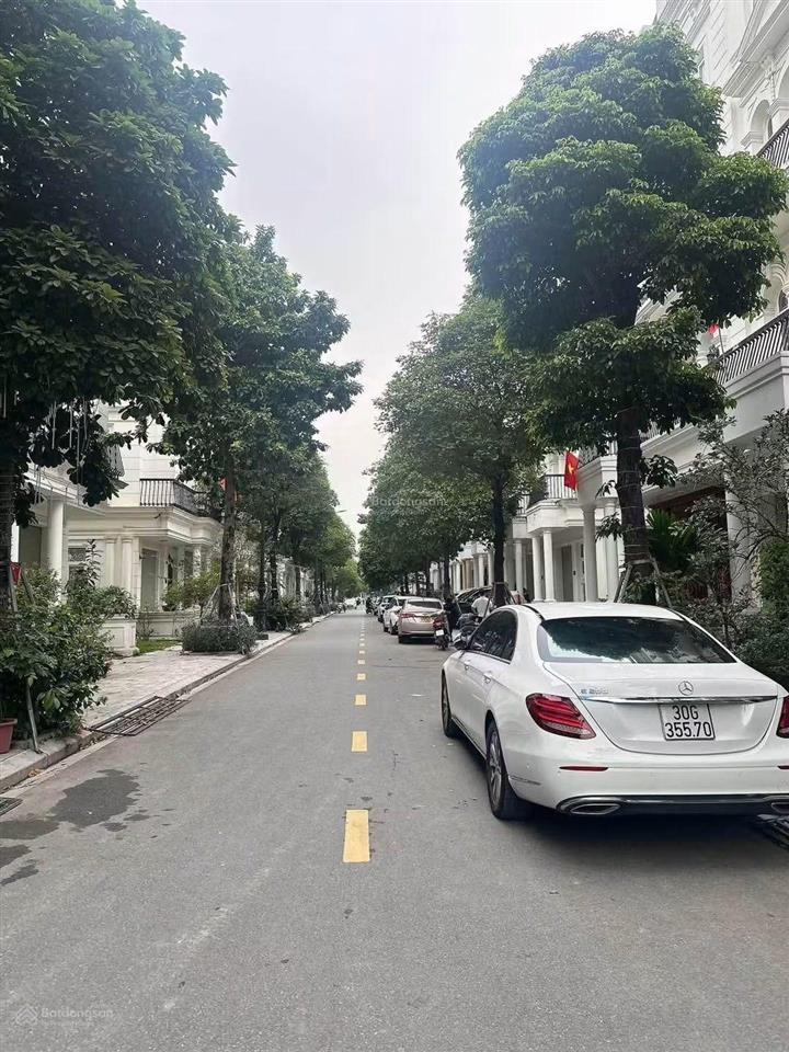 Louis city đại mỗ 105m, 5 tầng xây thô, ô tô tránh đỗ, 2 thoáng, ở sướng kinh doanh, nhỉnh 27 tỷ
