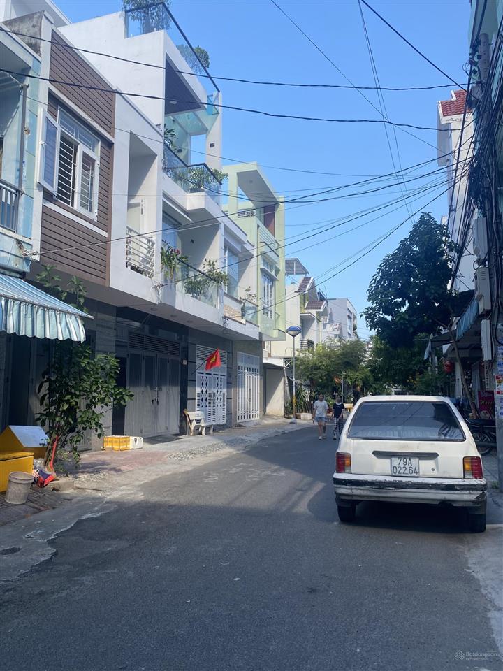 Bán nhà 1 trệt 1 lửng tđc phước long nha trang chỉ 6,2 tỉ