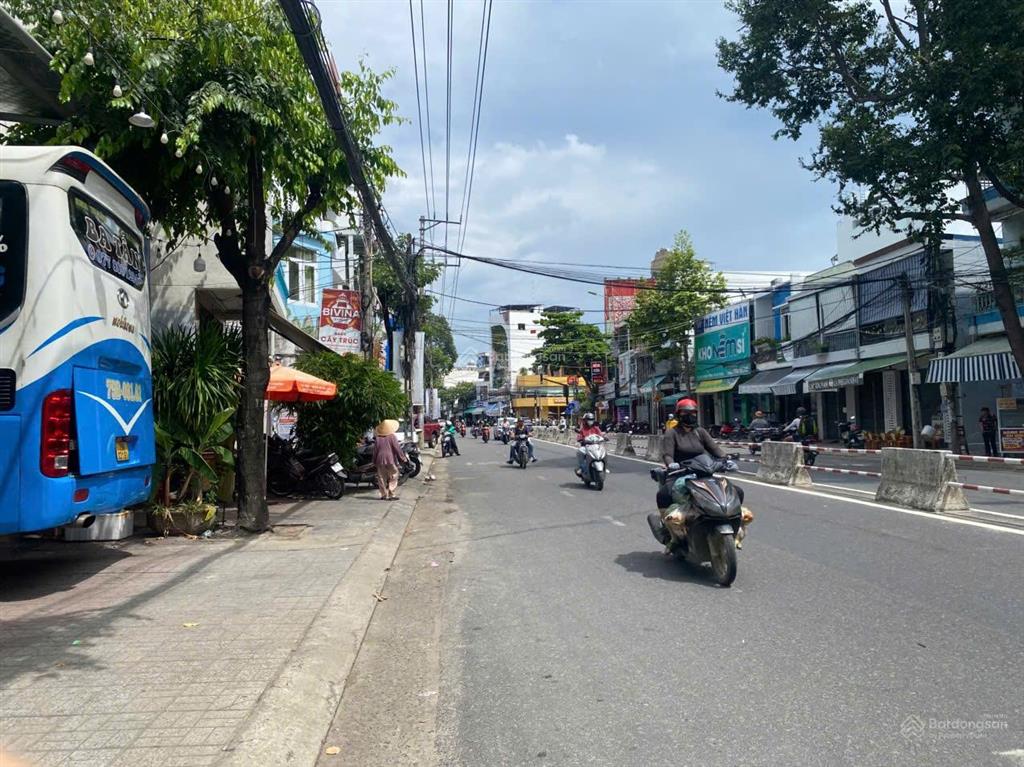 Bán nhà mặt tiền đường lê hồng phong gần ngã tư tố hữu