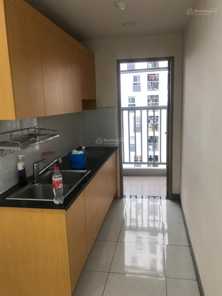 Cần bán căn hộ 3pn 2wc 74m2 cc sky 9  giảm giá 3.7 tỷ tl, view ngoại khu thoáng mát, riêng tư