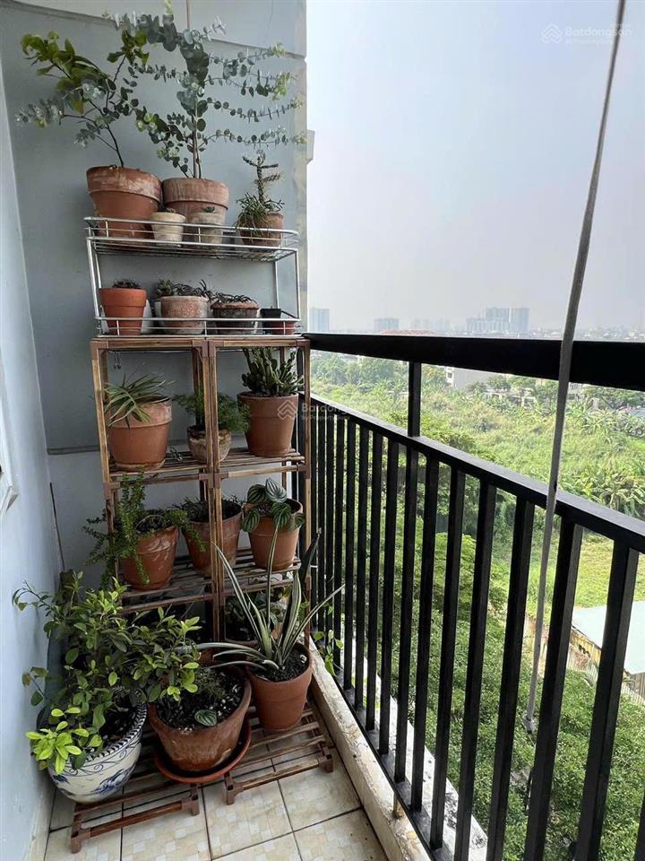 Cần bán căn 2pn 60 m2,giảm giá 2.7 tỷ tầng trung, cc e home 2, ban công rộng
