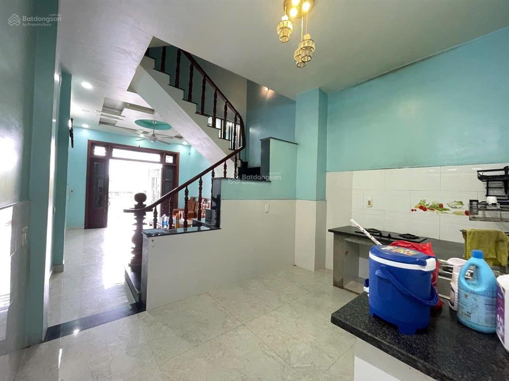 Cam kết rẻ nhất q9  nhà phố 4 tầng, hoàn công đầy đủ  dt 50m2  dtsd gần 150m2, giá chỉ 7 tỷ 050