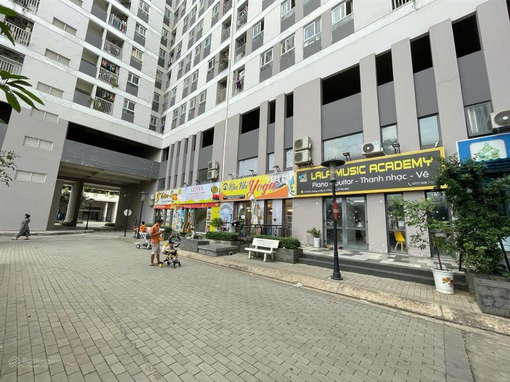 Cần cho thuê căn hộ 2pn 2wc chỉ 7.5 triệu, cc sky 9 vị trí đẹp, diện tích rộng