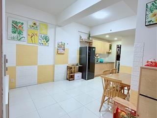 Cần cho thuê căn hộ 2pn 1wc, chỉ 7,5 triệu, cc sky 9 vị trí đẹp, diện tích rộng