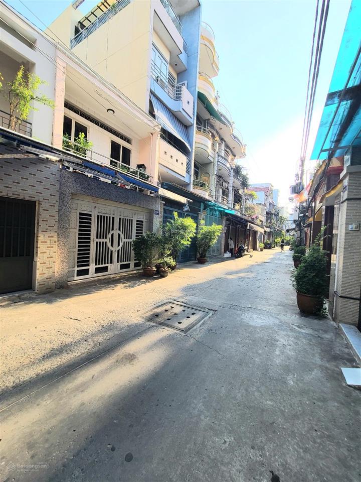 Bán nhà hẻm 5m lạc long quân, tân bình, dt49,5m2, 5tầng, 5pn, 4wc, sân thượng.