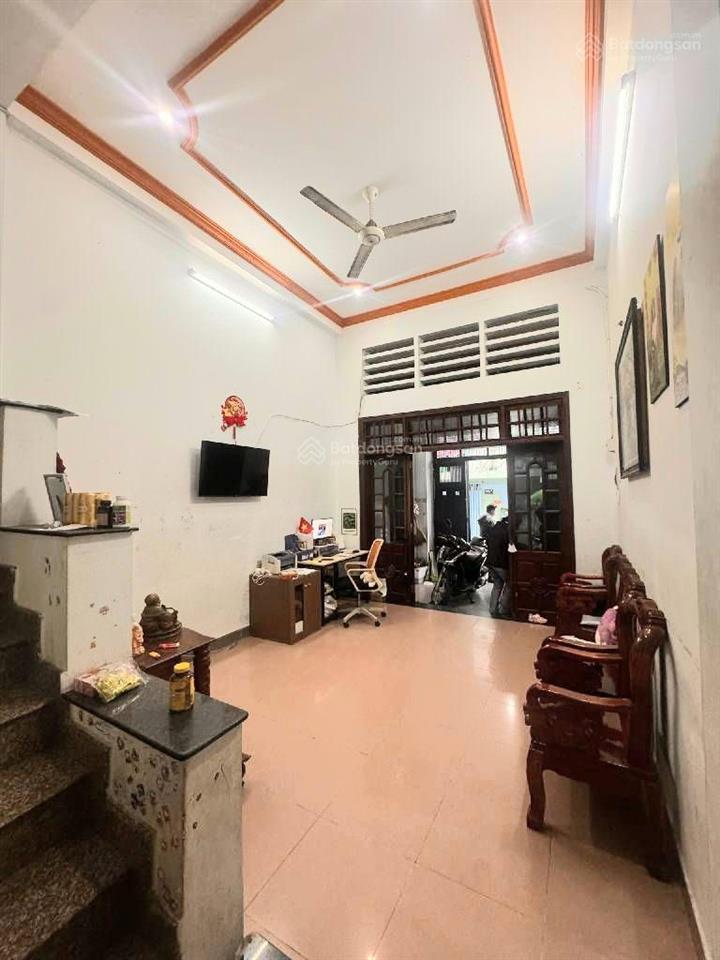 Bán nhà hẻm 5m lạc long quân, tân bình, dt49,5m2, 5tầng, 5pn, 4wc, sân thượng.