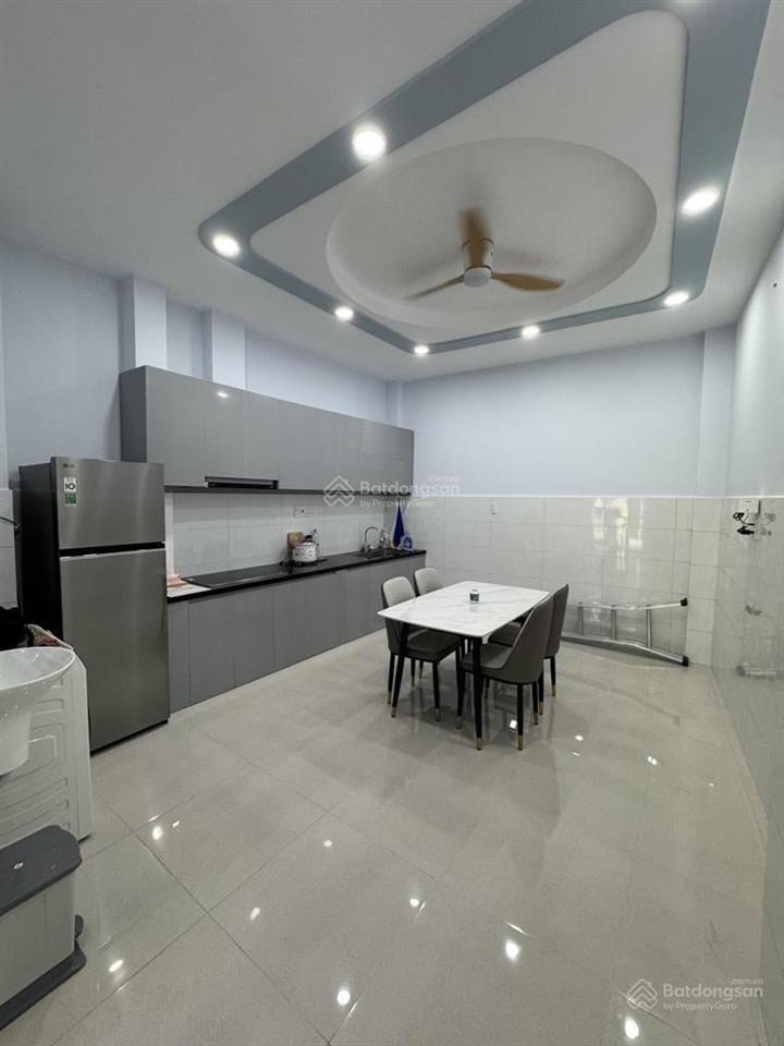 Bán nhà hẻm xe hơi đường bành văn trân,tân bình, dt4,2 x 10m,2 tầng,2pn.