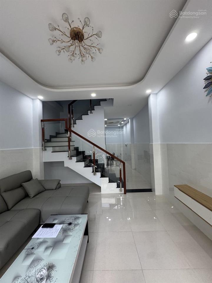 Bán nhà hẻm xe hơi đường bành văn trân,tân bình, dt4,2 x 10m,2 tầng,2pn.