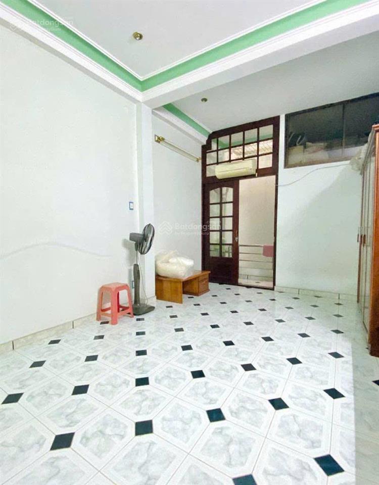 Bán nhà hẻm 6m đường lạc long quân, tân bình, dt 4,8x14m, 4tầng, 4pn, 4wc
