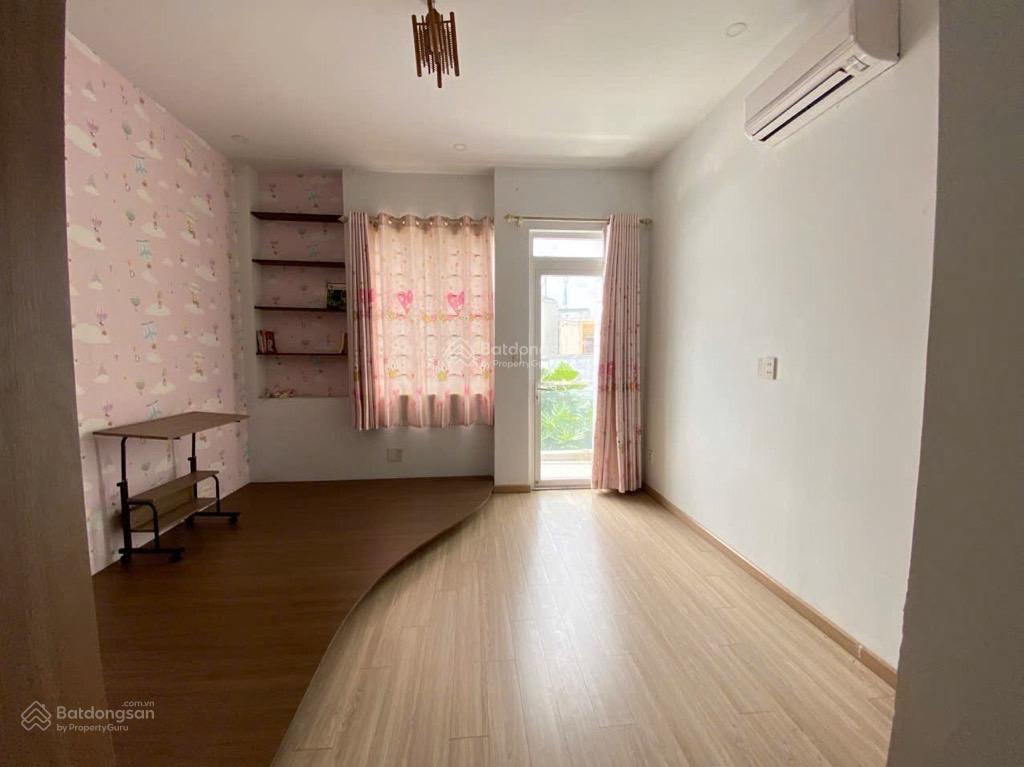 Bán nhà hẻm 4m đường trường chinh, tân bình, dt 4,3x13m, 2tầng, 2pn, giá 6,2tỷ