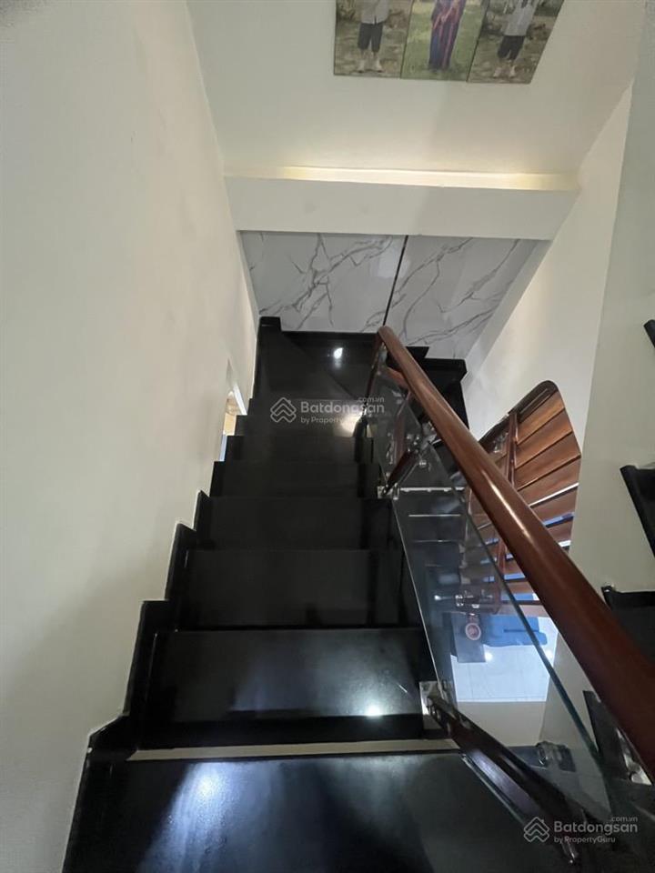 Bán nhà hẻm 5m đường gò dầu, tân phú,dt 4,1 x 14m, 3 tầng, 4pn, 3wc.