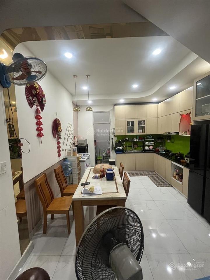 Bán nhà hẻm 5m đường gò dầu, tân phú,dt 4,1 x 14m, 3 tầng, 4pn, 3wc.