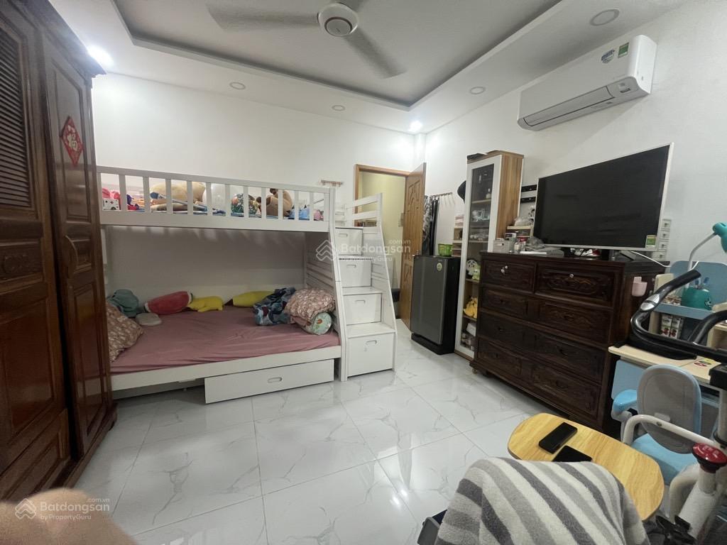 Bán nhà hẻm 5m đường gò dầu, tân phú,dt 4,1 x 14m, 3 tầng, 4pn, 3wc.