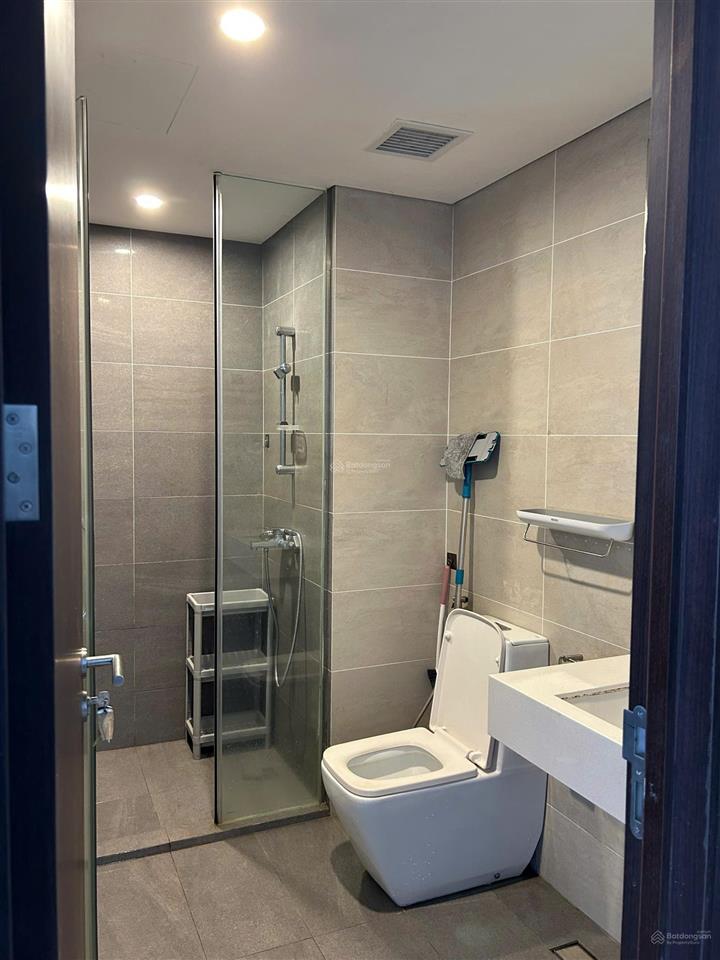 Căn hiếmcho thuê căn 1pn full nội thất tại one verandah, view sông thoáng mát15,5tr  0908 684 ***