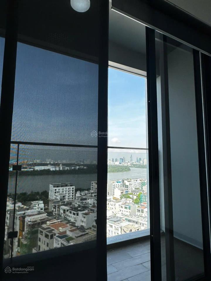 Cần cho thuê căn hộ 3pn ov full nội thất đẹp, view sông, tầng cao, giá tốt 32tr   0908 684 ***4743