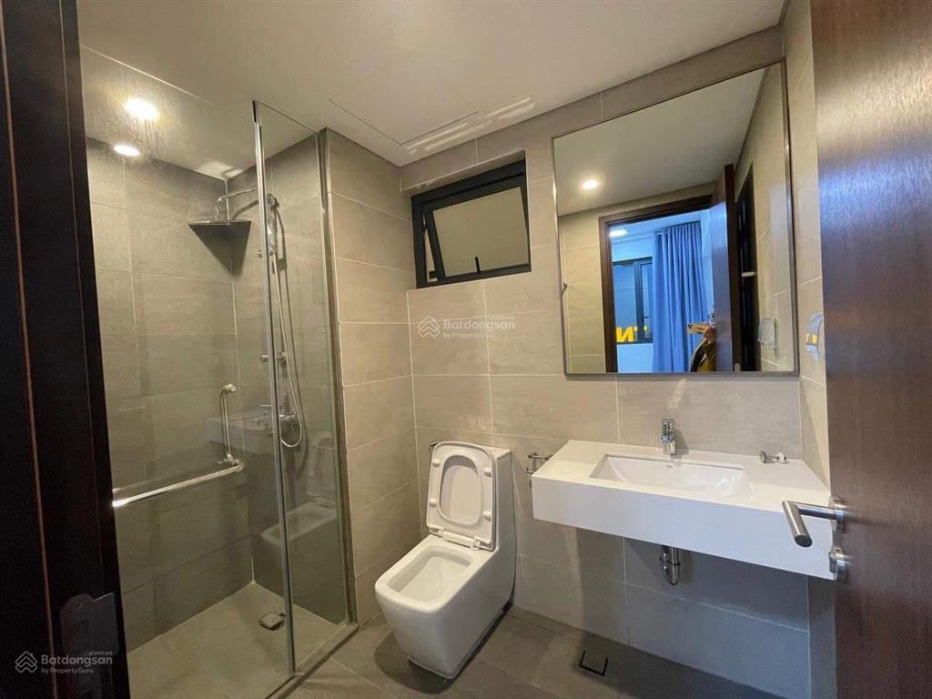Chủ nhà cần bán nhanh căn 1pn giá tốt 6 tỷ  đang sẵn hđt  view sông đông nam