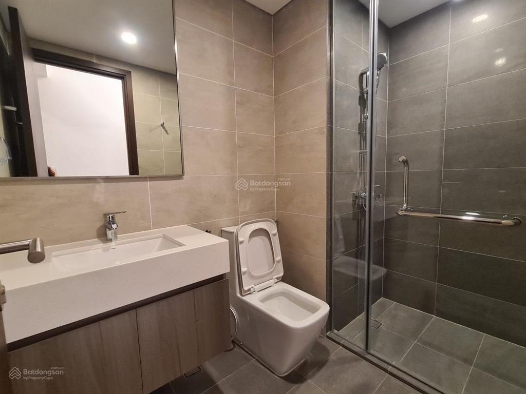 Thuê ngay căn 2pn full nội thất tại one verandah  giá quá hời 18tr  view thoáng mát