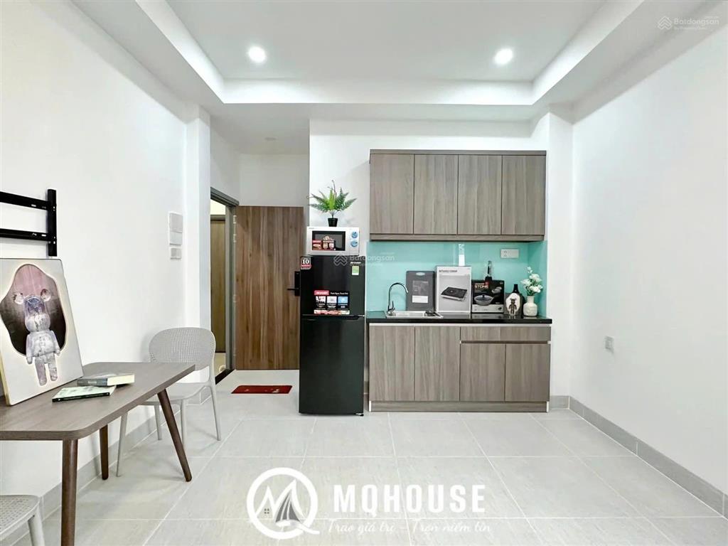 Cho thuê căn hộ studio full nội thất  bàn cờ, quận 3  có cửa sổ, thang máy