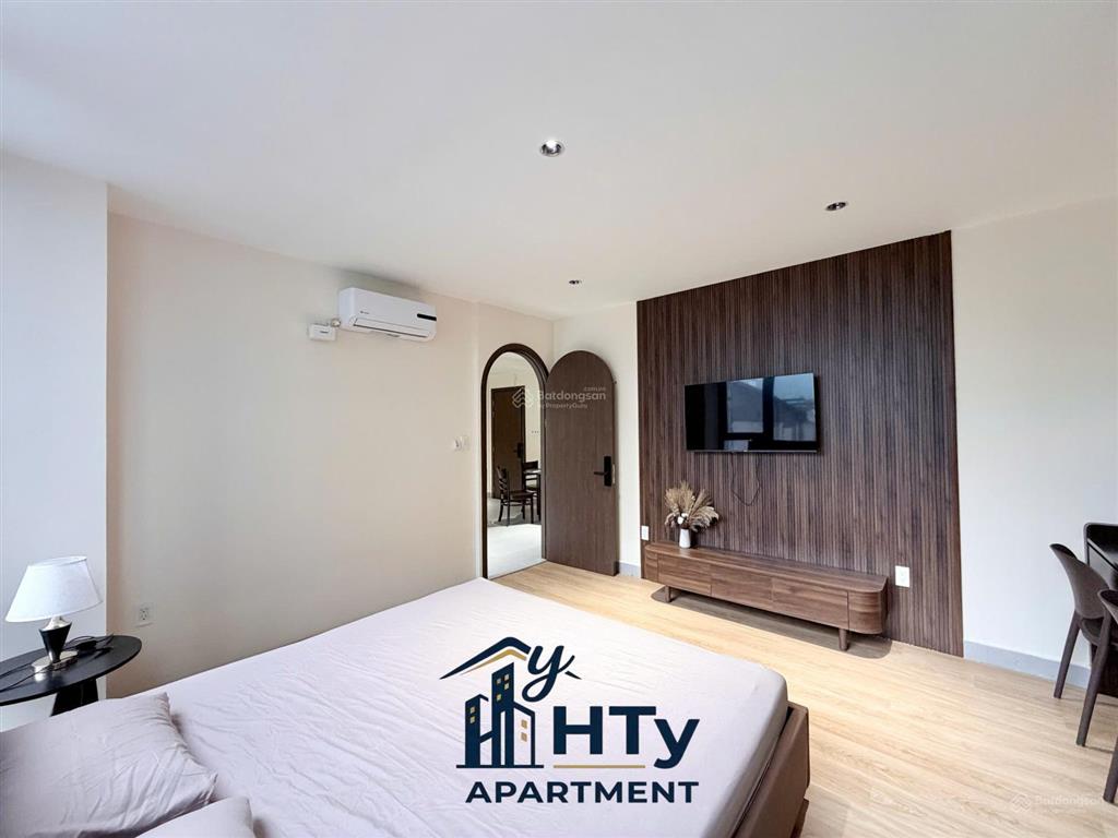 Cho thuê căn hộ dịch vụ 2pn, full nội thất, phạm văn đồng, bình thạnh giáp gv